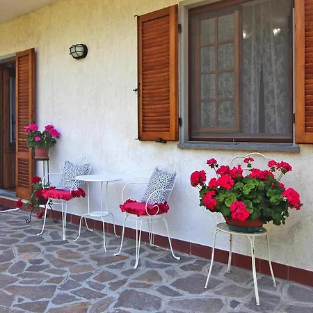 Beautiful Casa Vado With Above Ground Pool In Камайоре